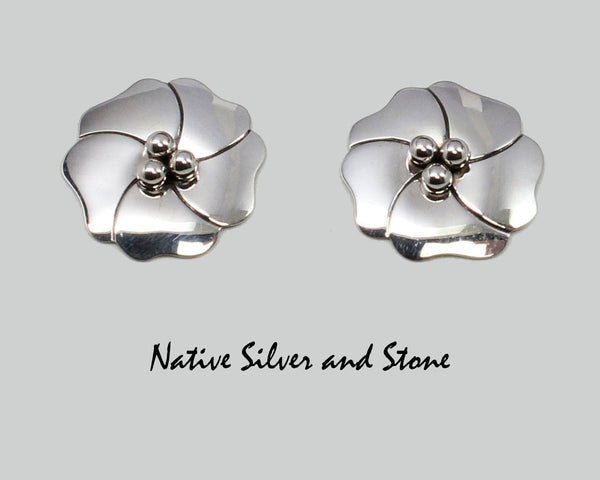 Z Artie Yellowhorse - Navajo<br>3/4" Earrings<br>Size 1  Small<br>Dogwood Blossom/Flower 2D<br>Original Design<br>Post<br>Sterling Silver