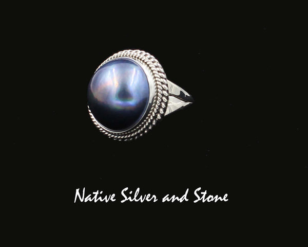Artie Yellowhorse - Navajo<br>7/8" Ring<br>17mm Dark Grey-Blue<br>Mabe Pearl<br>Double Twist<br>Sterling Silver<br>Size 7-1/4