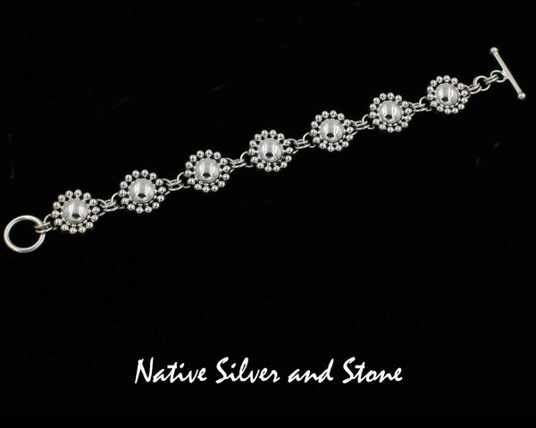 Z Artie Yellowhorse - Navajo<br>5/8" Bracelet - Link <br>Single Bead<br>Rounds All-Silver<br>Sterling Silver<br>Size 6-1/2 to 7