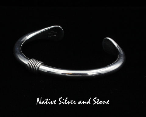Z Artie Yellowhorse - Navajo<br>1/4" Bracelet Cuff<br>Heavy Round with Twist Accent<br>Flared Ends<br>Sterling Silver<br>Size 7-3/8 (Large)