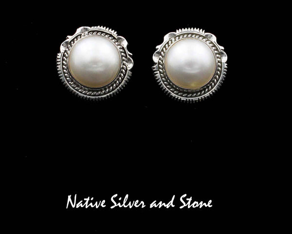 Z Artie Yellowhorse - Navajo<br>EPTSCP<br>13/16" Earrings V2<br>13mm White<br>Mabe Pearl<br>Single Twist & Sawcut w Pinches<br>Post<br>Sterling Silver