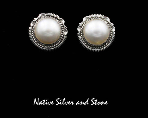 Z Artie Yellowhorse - Navajo<br>EPTSCP<br>13/16" Earrings V2<br>13mm White<br>Mabe Pearl<br>Single Twist & Sawcut w Pinches<br>Post<br>Sterling Silver