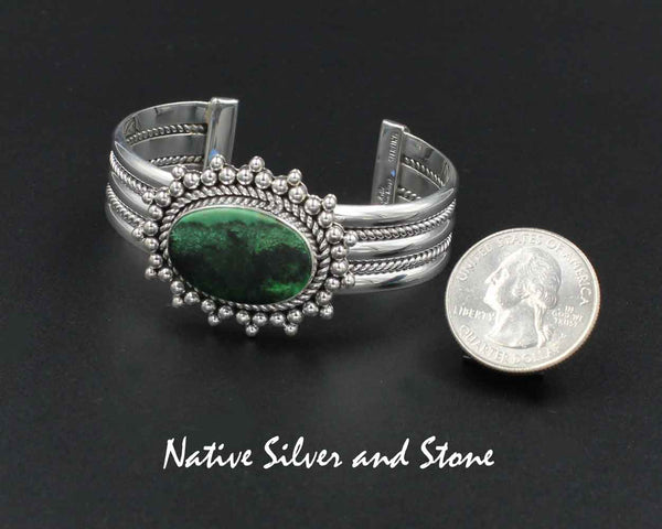 Z Artie Yellowhorse - Navajo <br>5/8" Twist & Rail Cuff<br>16mm x 23mm Green Garnet Horizontal Oval<br> Twist & Burst Beads<br>Sterling Silver<br>Size 6 (Small)
