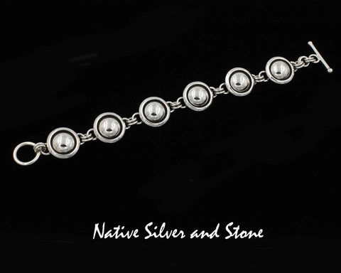 Z Artie Yellowhorse - Navajo<br>Bracelet - Link<br>11/16" Rounds All-Silver<br>Shadowbox<br>Sterling Silver<br>Size 6-1/4 to 6-3/4