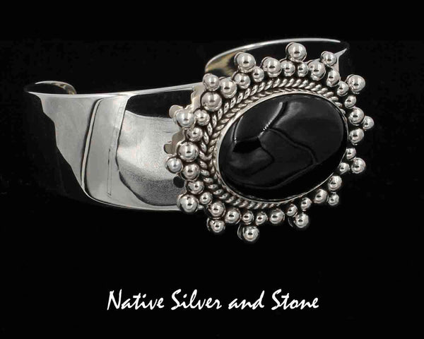 Z  Artie Yellowhorse - Navajo<br>Bracelet - Cuff<br>18mm x 25mm Onyx Horizontal Oval <br>Twist and Burst Beads<br>Sterling Silver<br>Size 6-5/16" (Small-Medium)