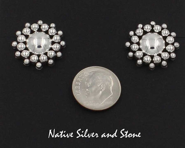Z Artie Yellowhorse - Navajo<br>3/4" Earrings<br>Sz2 (Medium) Snowflake/Burst Beads <br>Post<br>Sterling Silver