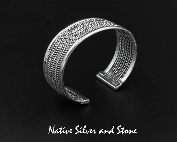 Z Artie Yellowhorse - Navajo<br>BTWAS8<br>13/16" Bracelet Cuff<br>8 Rows of Twists<br>Sterling Silver<br>Size 6-3/8 (Small-Medium)