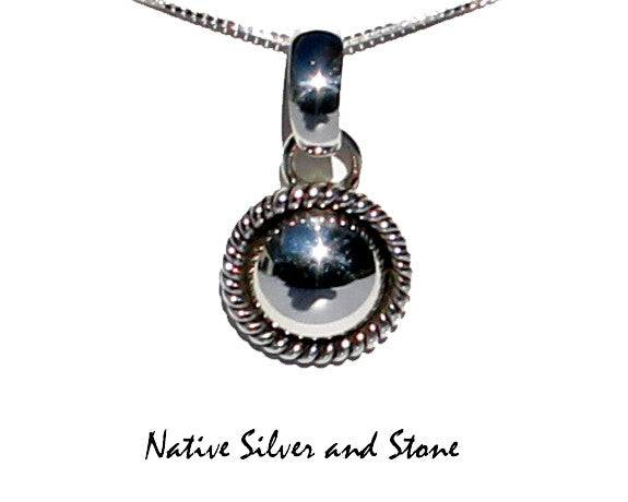 Z Artie Yellowhorse - Navajo Jewelry<br>Pendant of 5/8" Small Domes with Single Twist<br>Sterling Silver<br>with 18" Silver Box Chain