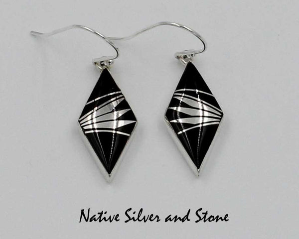 Z Cathy Webster - Navajo Jewelry<br>Earrings - Hook<br>Onyx & Sterling Silver Feathercut<br>Multi-Inlay<br>Small Diamond Shape