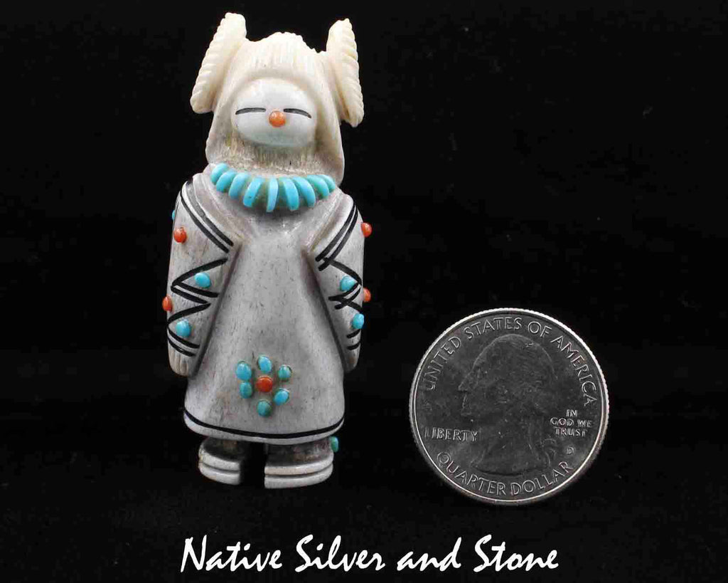 Z Claudia Peina (Kallestewa)Zuni Fetish CarvingCorn Maiden/Grinder