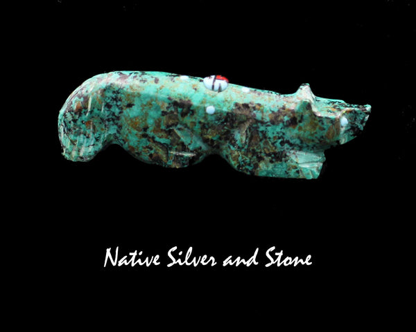 Z Bushytail (Wolf, Coyote, Fox)<br>Zuni Fetish Carving<br>Danette Laate<br>Azurite-Chysocolla<br>Medium-Small