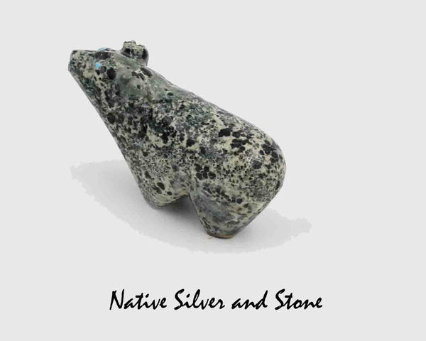 Z Ram<br>Zuni Fetish Carving<br>Delvin Leekya<br>Serpentine - Mottled Dark Green<br>Turquoise Eyes &<br>Mother of Pearl Hooves