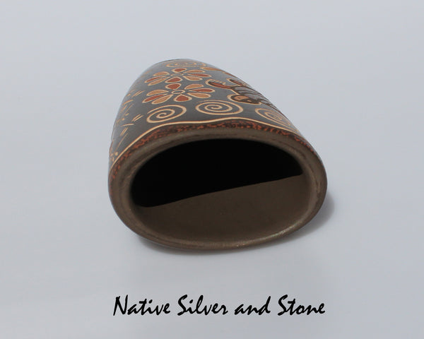 Z Glendora (Daubs) Fragua<br>Handmade Jemez Pueblo Vase<br>Turtles, Flowers, & Dragonflies