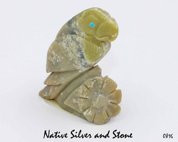 Z Parrot<br>Zuni Fetish Carving<br>Hudson Sandy<br>Serpentine w Turquoise Eyes