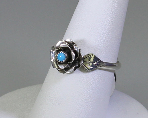 Z Miscellaneous Artist - Q<br>Navajo Jewelry<br>Ring - Turquoise - Sterling Silver Rose<br>Various Sizes