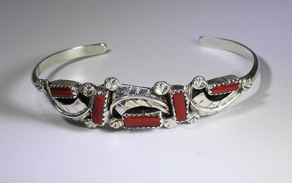 Z Amy Locaspino - Zuni Jewelry<br>Bracelet - Cuff Silver Feathers with Coral Inlay Accents<br>Size 6-1/2 (Medium)