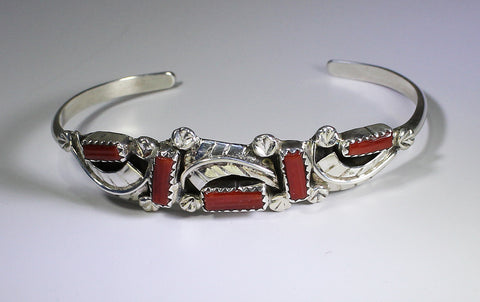 Z Amy Locaspino - Zuni Jewelry<br>Bracelet - Cuff Silver Feathers with Coral Inlay Accents<br>Size 6-1/2 (Medium)