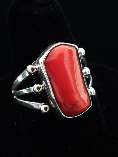 Z Running Bear<br>Navajo Jewelry<br>Ring - Salmon Coral Nugget<br>Size  8-3/4