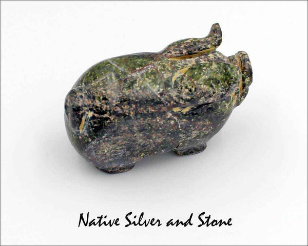 Z Stanton Hanneweeke<br>Zuni Fetish Carving<br>Pig Fetish<br>Serpentine w Turquoise Eyes