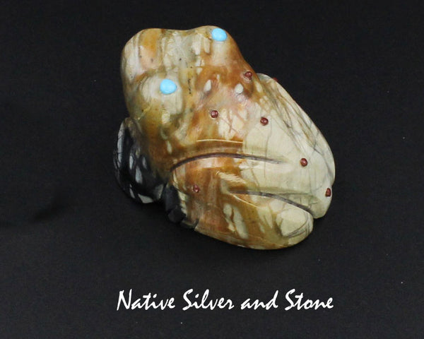 Frog<br>Zuni Fetish Carving<br>Tyrone Poncho<br>Picasso Marble