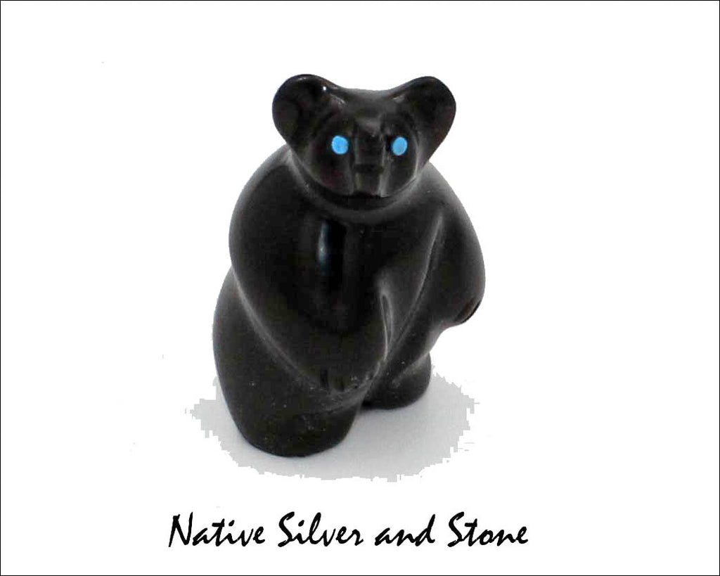 Z Bear-StandingZuni Fetish CarvingVernon Lunasee &amp